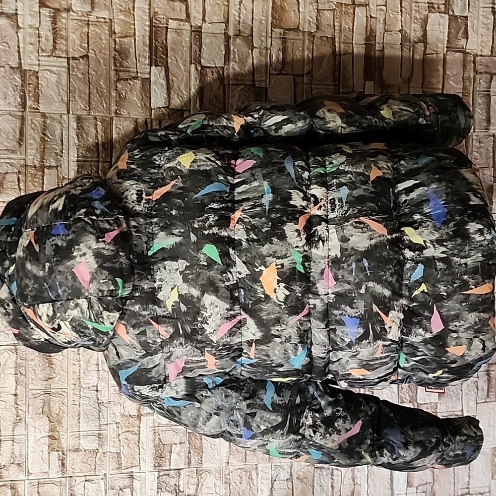 Hunter Colorful Patterned Puffer Jacket - image 4